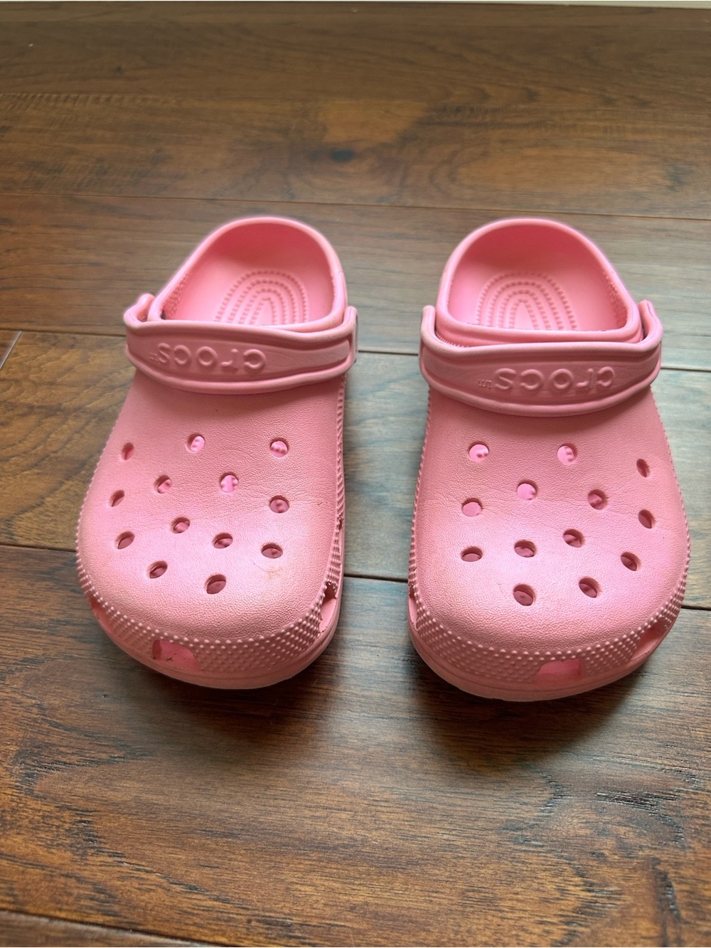 CROCS Kids Classic Clog — Pink - Picture 2 of 4